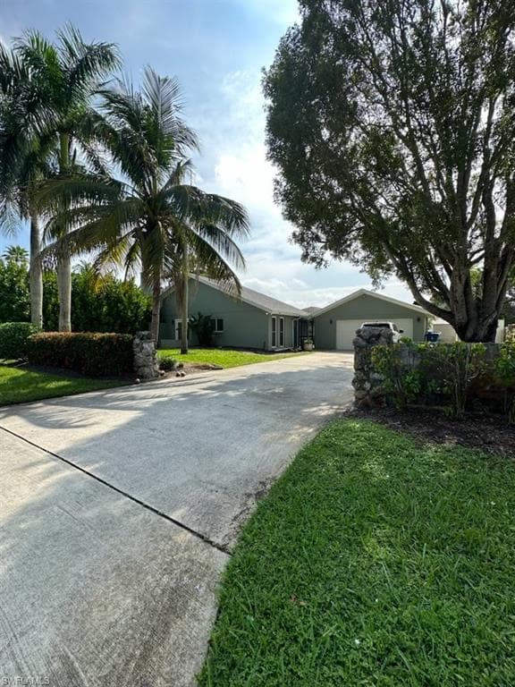 10494 Wood Ibis AVE BONITA SPRINGS, FL 34135