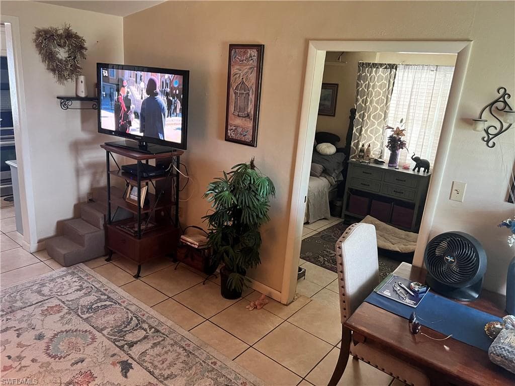 21512 Holdern AVE PORT CHARLOTTE, FL 33952