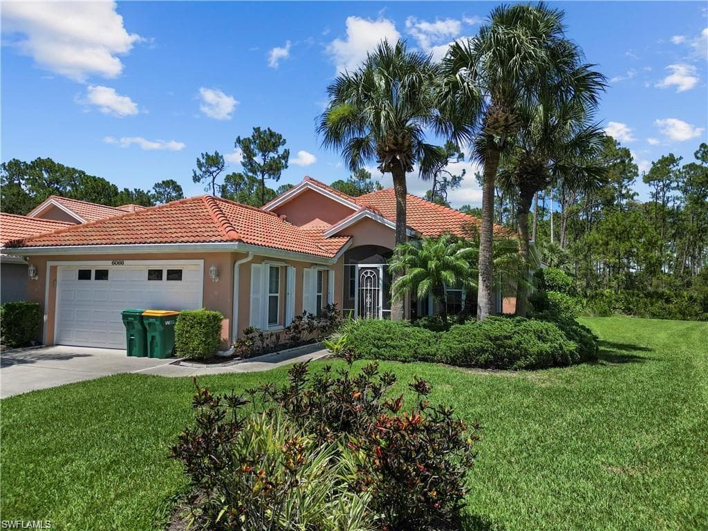 6066 Highwood Park CT NAPLES, FL 34110
