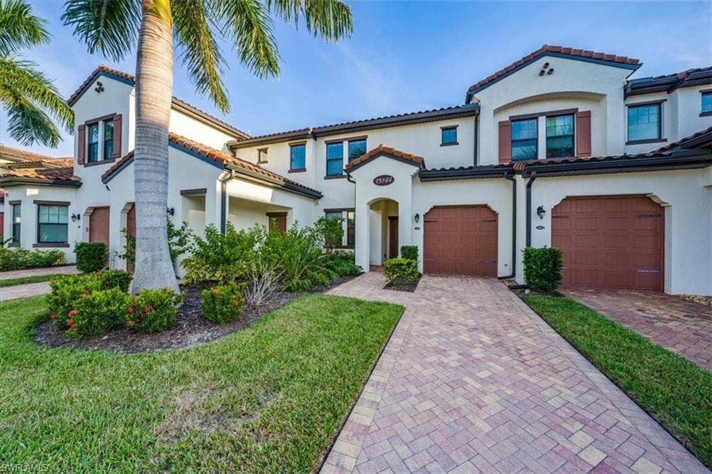 15144 Palmer Lake CIR 102 NAPLES, FL 34109