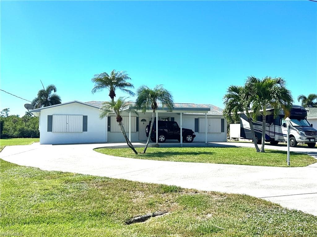 4899 Riverside DR ESTERO, FL 33928
