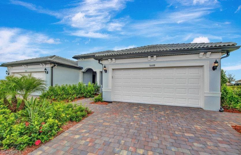 16724 Rolling Rock BLVD ALVA, FL 33920