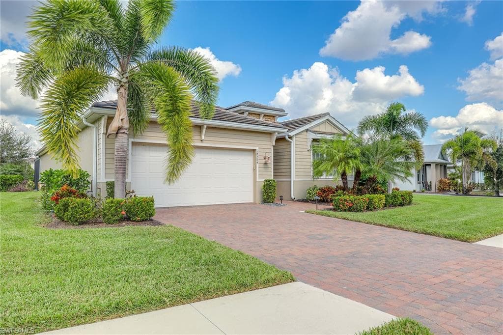 14584 Topsail DR NAPLES, FL 34114