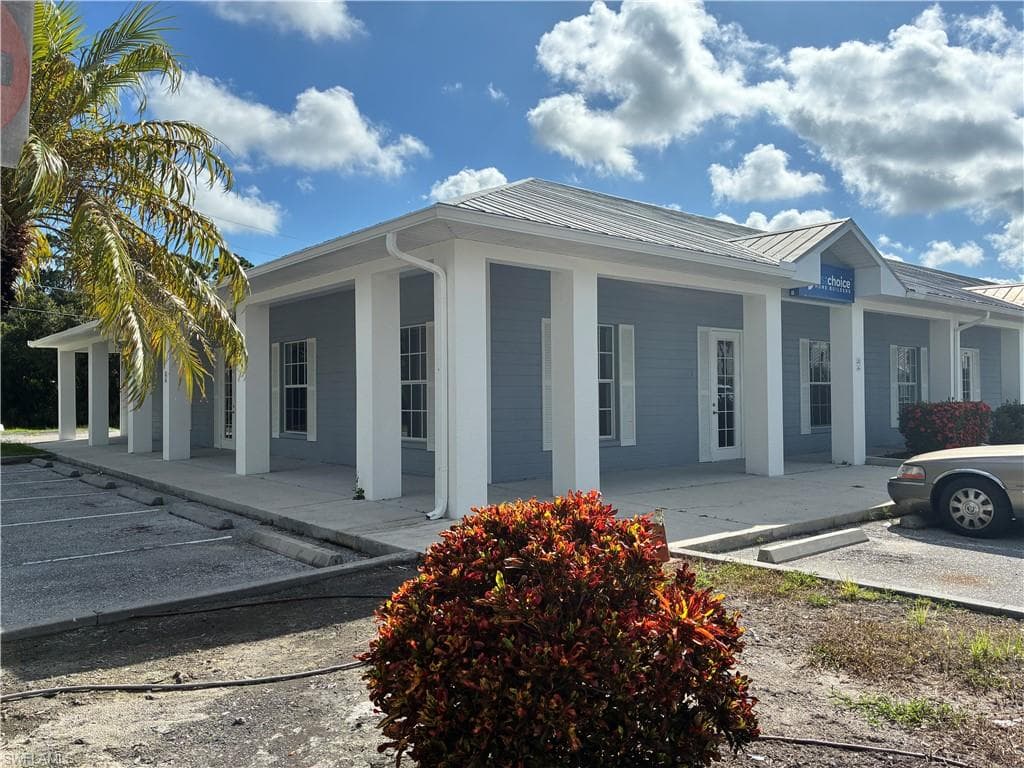 1032 Tamiami TRL 1 PORT CHARLOTTE, FL 33953