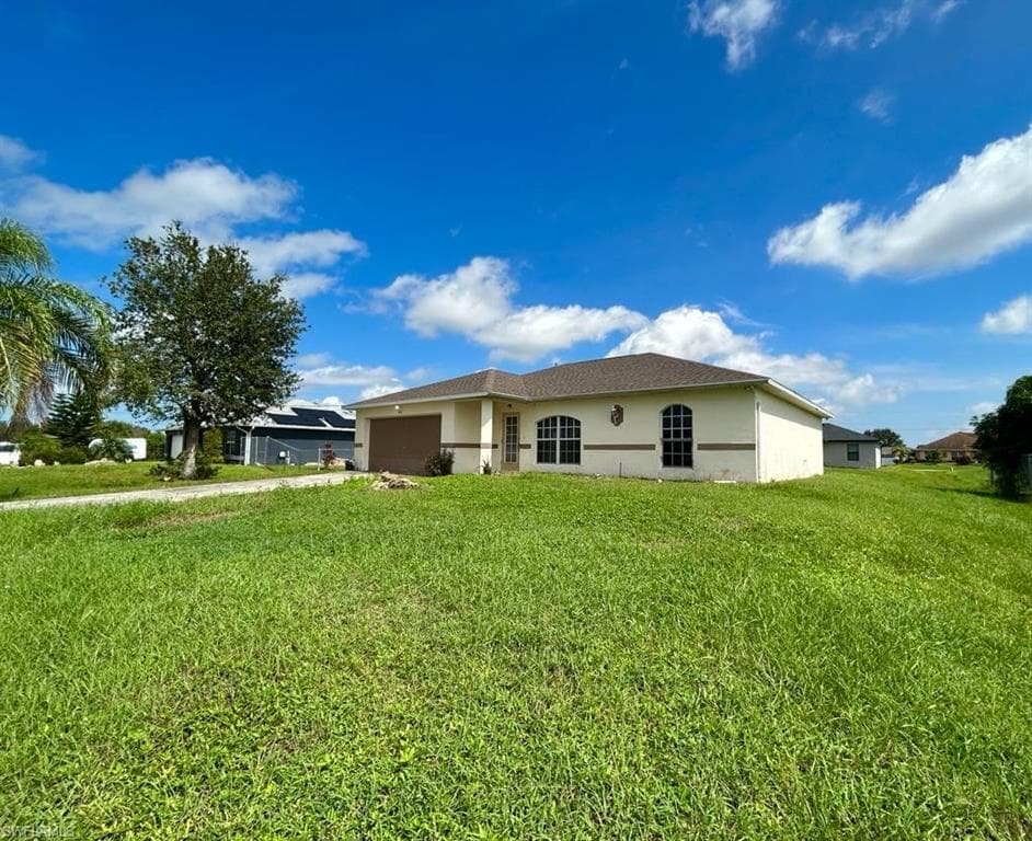 1018 Chaplin AVE LEHIGH ACRES, FL 33971