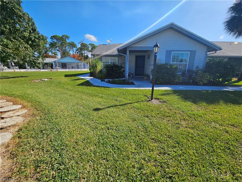 10432 Lakeport CT LEHIGH ACRES, FL 33936