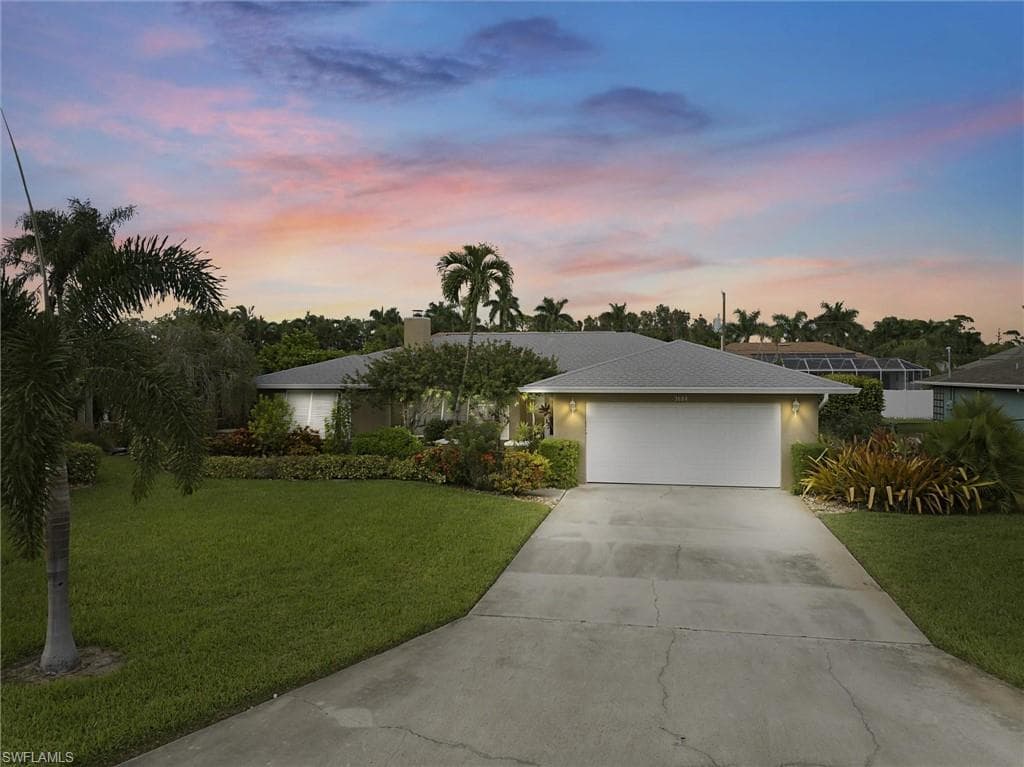 3684 Bailes ST BONITA SPRINGS, FL 34134