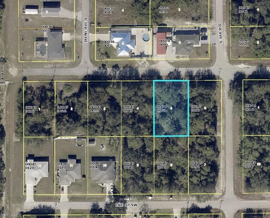 2903 1st ST SW LEHIGH ACRES, FL 33976