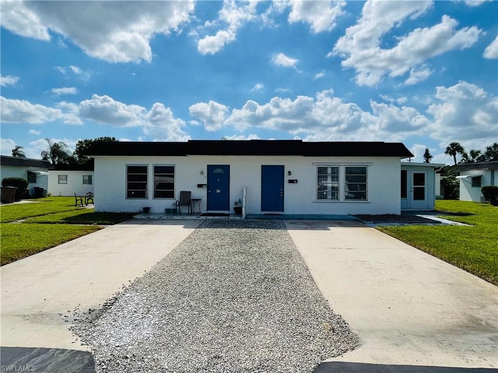 59 Tangerine CT LEHIGH ACRES, FL 33936