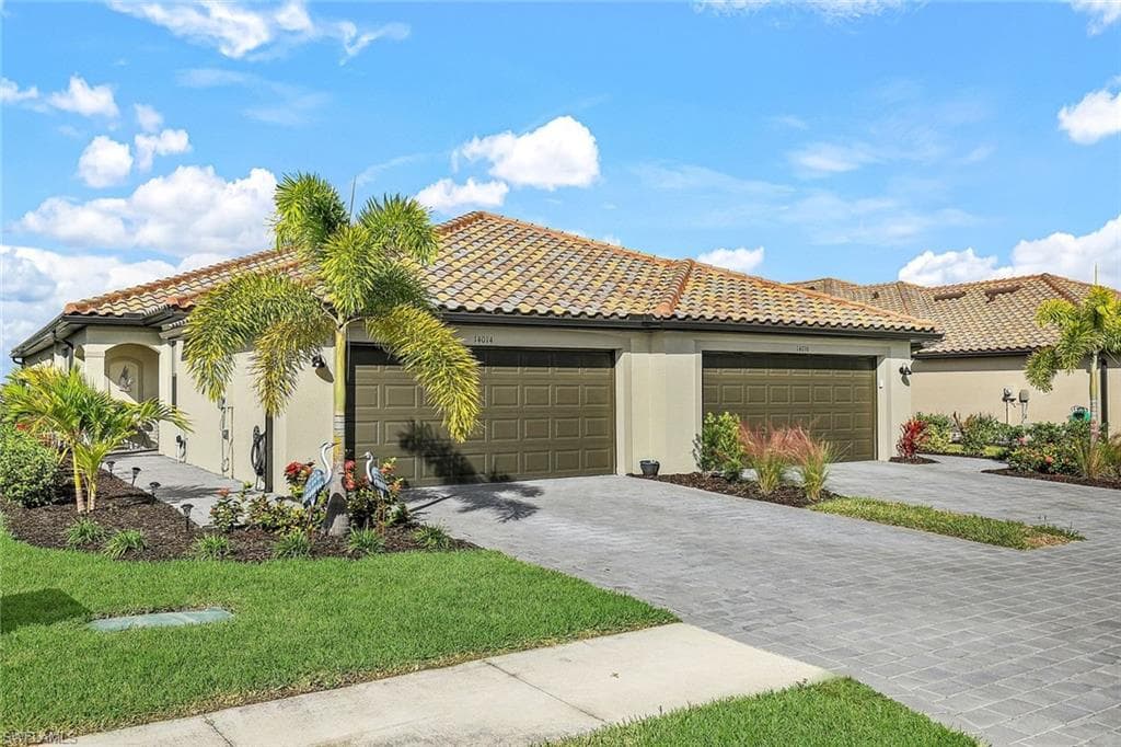 14014 Pine Lodge LN FORT MYERS, FL 33913