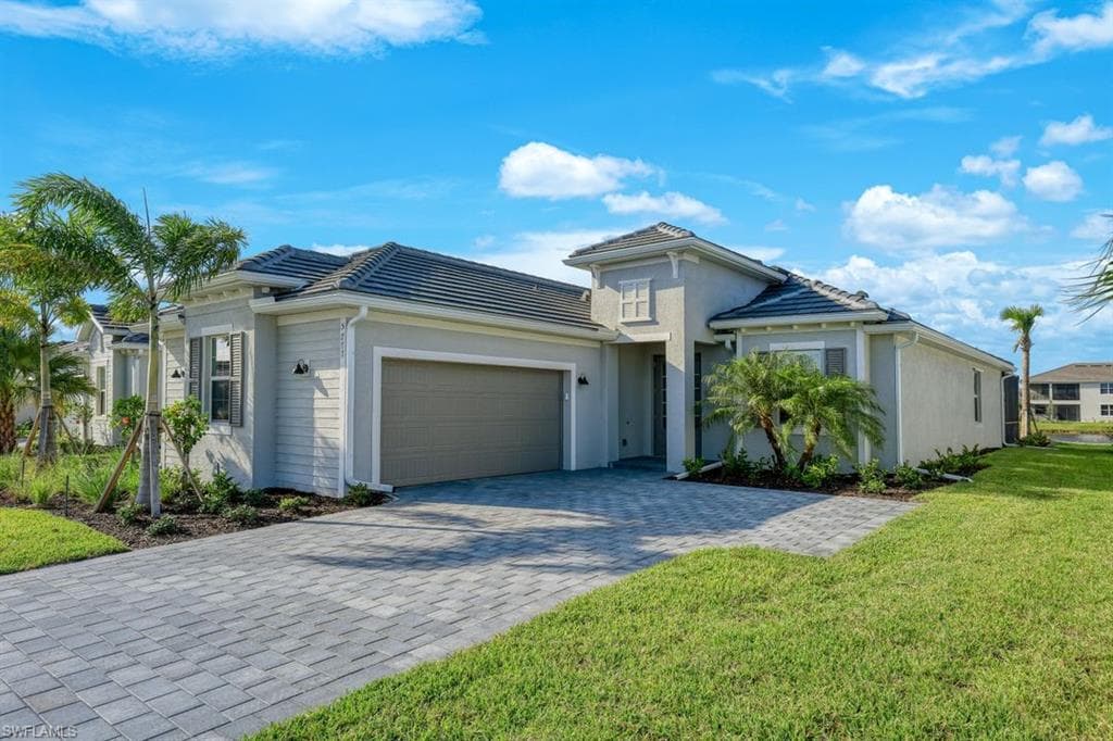 5558 Hampton Links CT AVE MARIA, FL 34142