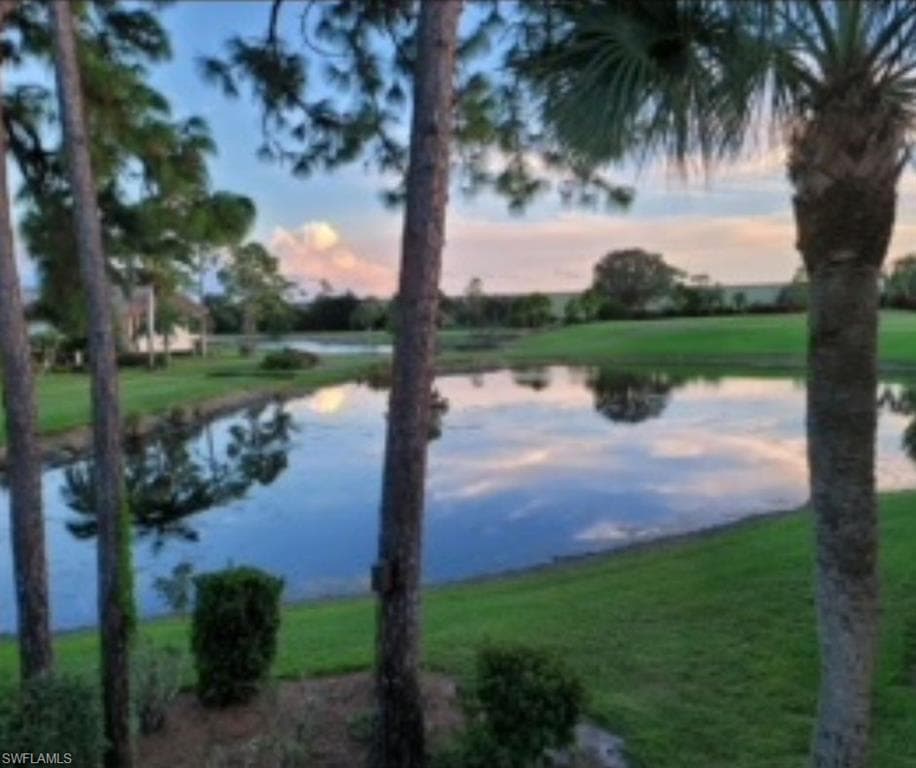 5550 Trailwinds DR E 623 FORT MYERS, FL 33907