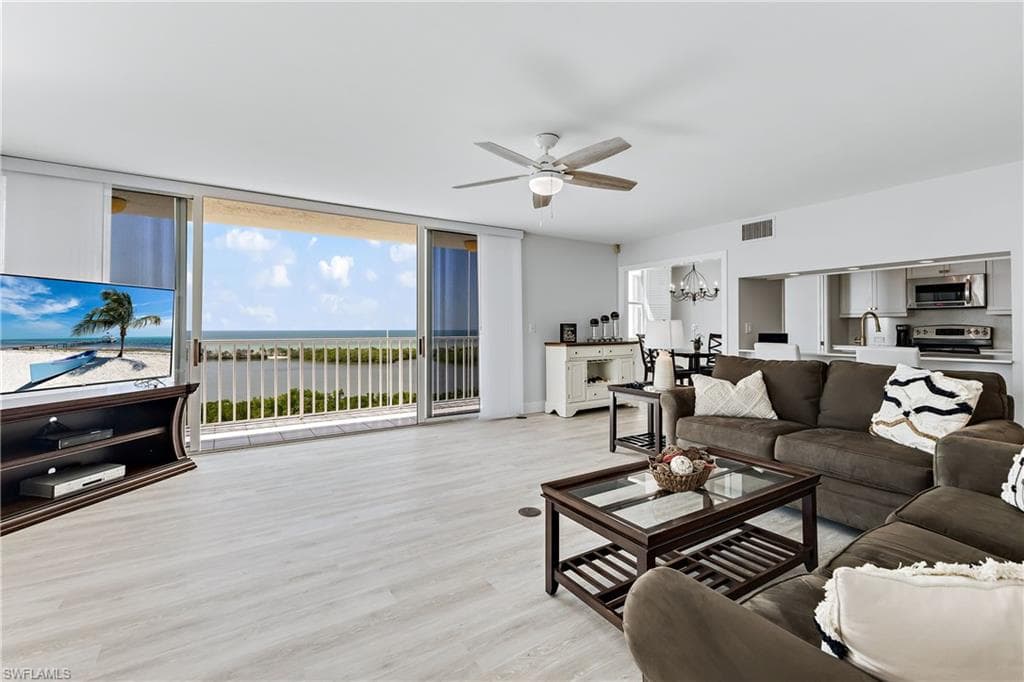 5550 Heron Point DR 1004 NAPLES, FL 34108