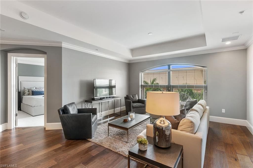 9123 Strada PL 7404 NAPLES, FL 34108