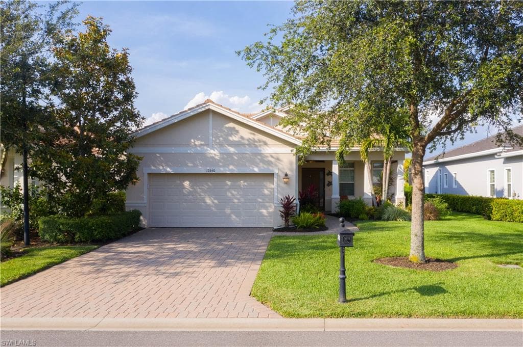12660 Fairway Cove CT FORT MYERS, FL 33905