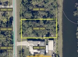 1102 Ann AVE N LEHIGH ACRES, FL 33971