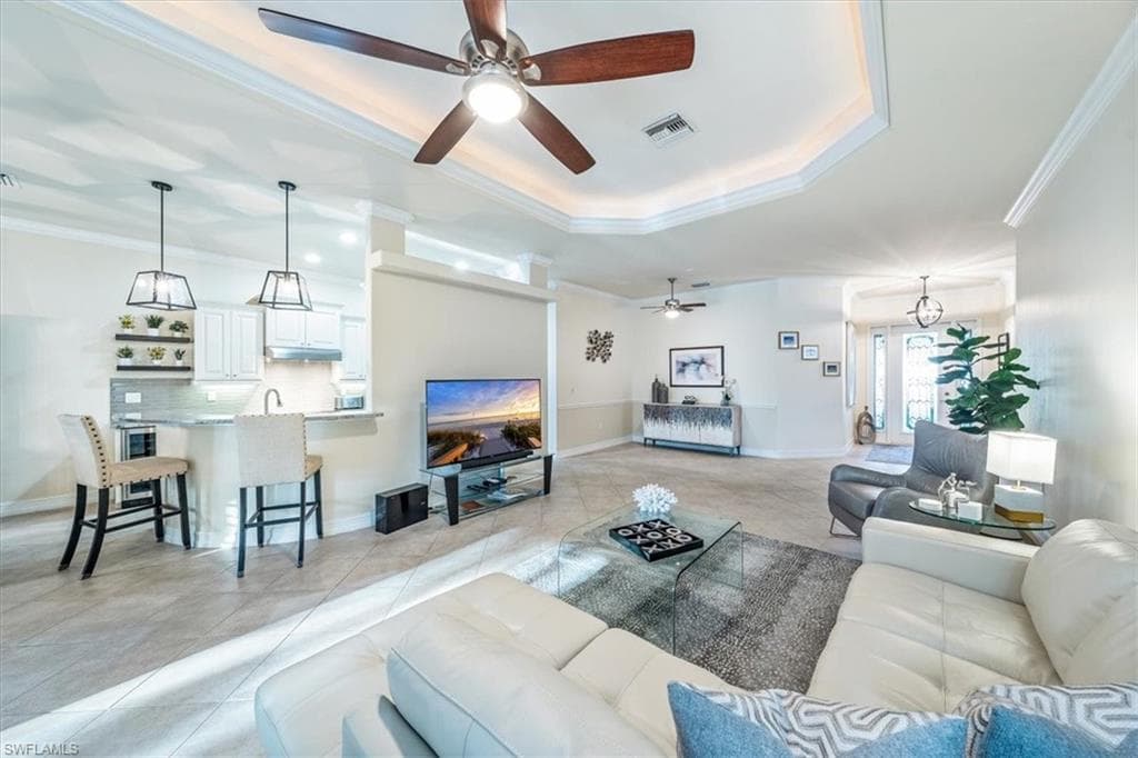 10500 Heritage Bay BLVD NAPLES, FL 34120