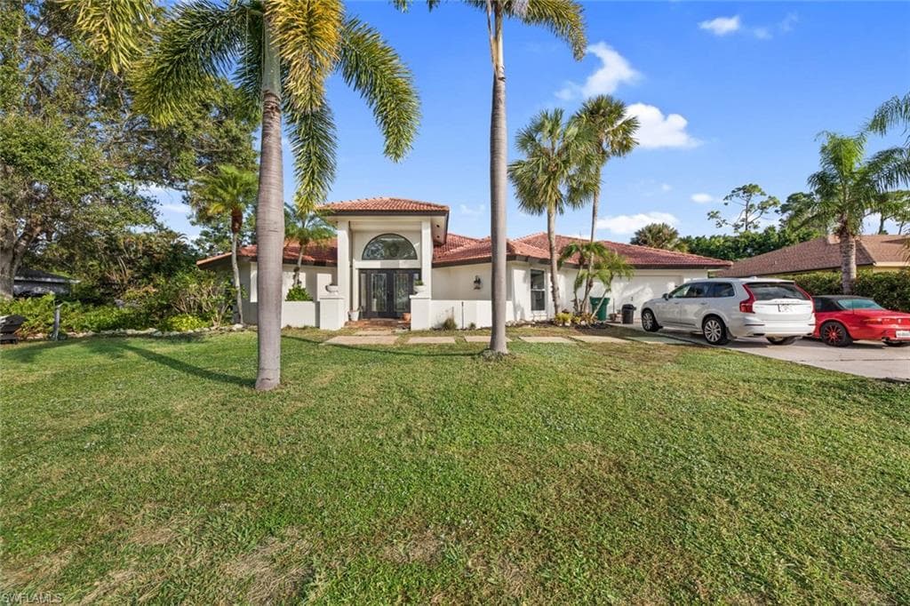 1803 IMPERIAL GOLF COURSE BLVD NAPLES, FL 34110