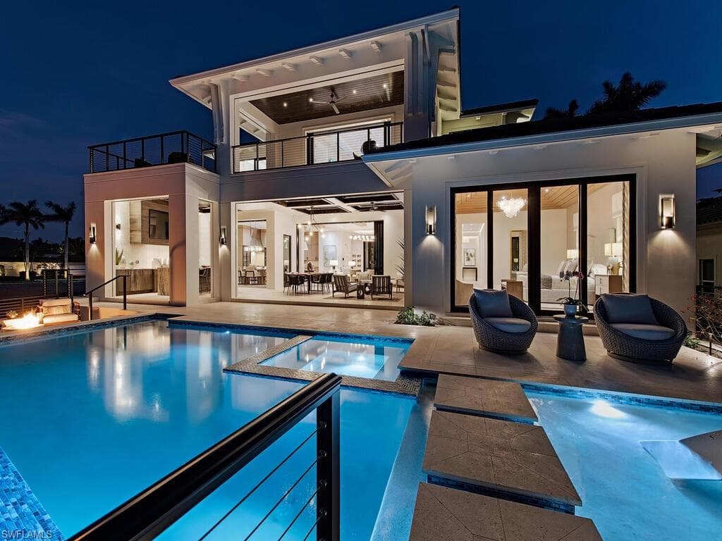 403 Neapolitan WAY NAPLES, FL 34103