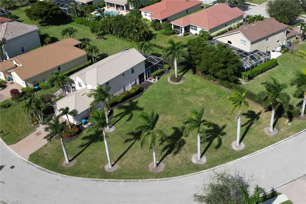 2513 Blackburn CIR CAPE CORAL, FL 33991