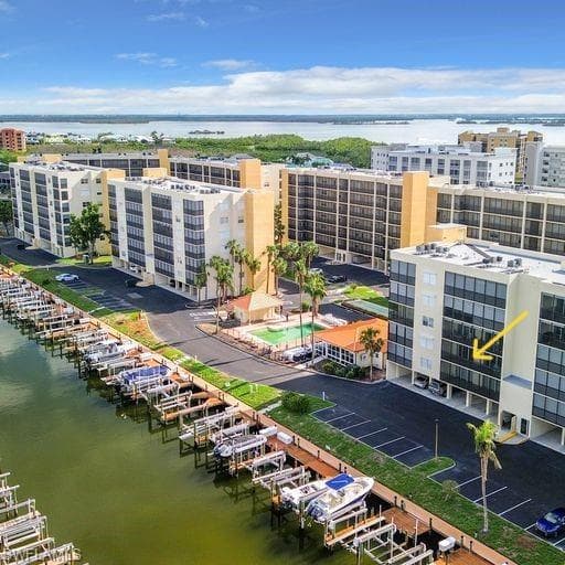 4491 Bay Beach LN 123 FORT MYERS BEACH, FL 33931
