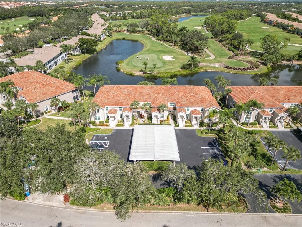 9189 Spring Run BLVD 1907 ESTERO, FL 34135