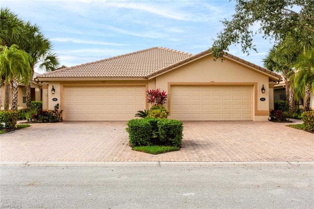 13682 Martone CT ESTERO, FL 33928