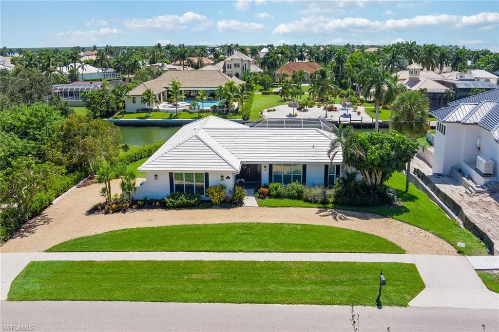 1665 Ludlow RD MARCO ISLAND, FL 34145