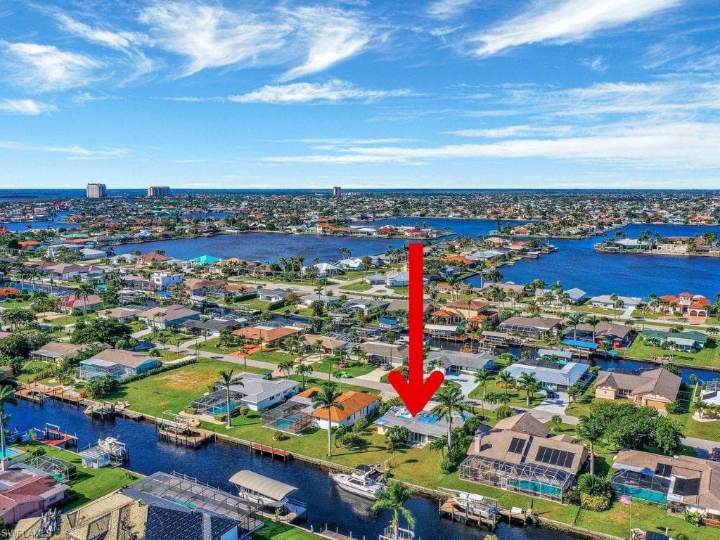 4827 SW 3rd AVE CAPE CORAL, FL 33914