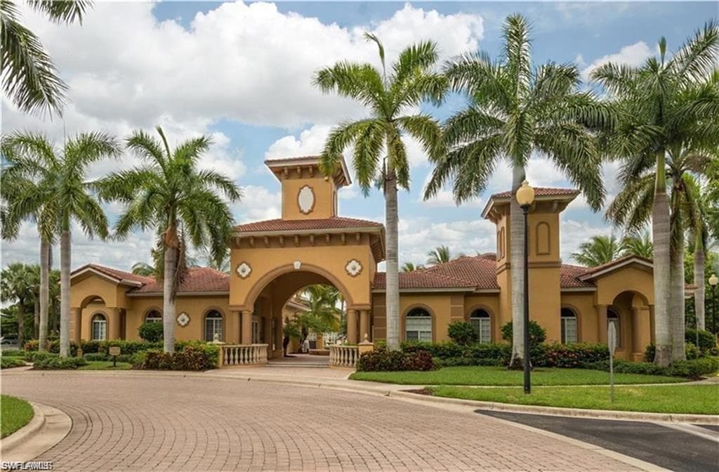 11400 Ocean Walk LN 204 FORT MYERS, FL 33908