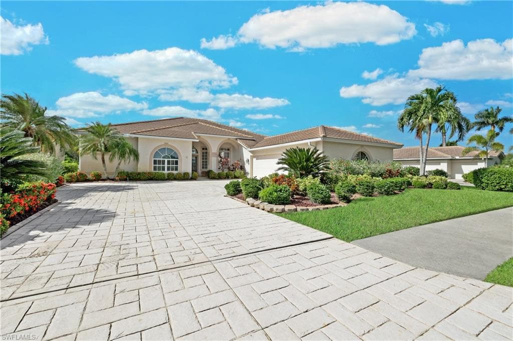 11036 Wine Palm RD FORT MYERS, FL 33966