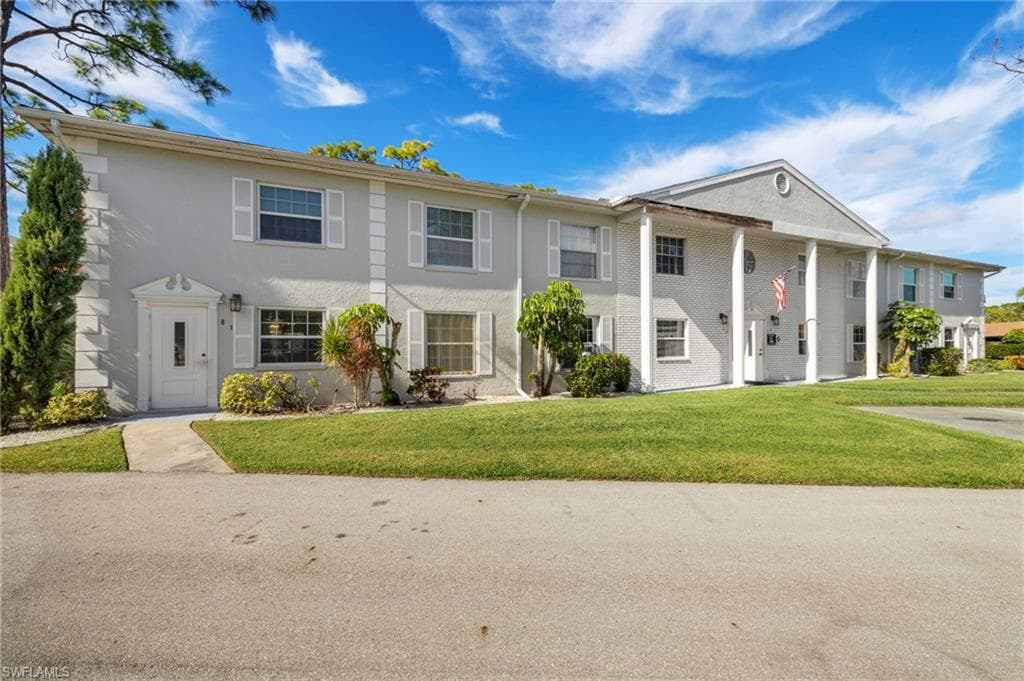 7086 Nantucket CIR 1 NORTH FORT MYERS, FL 33917