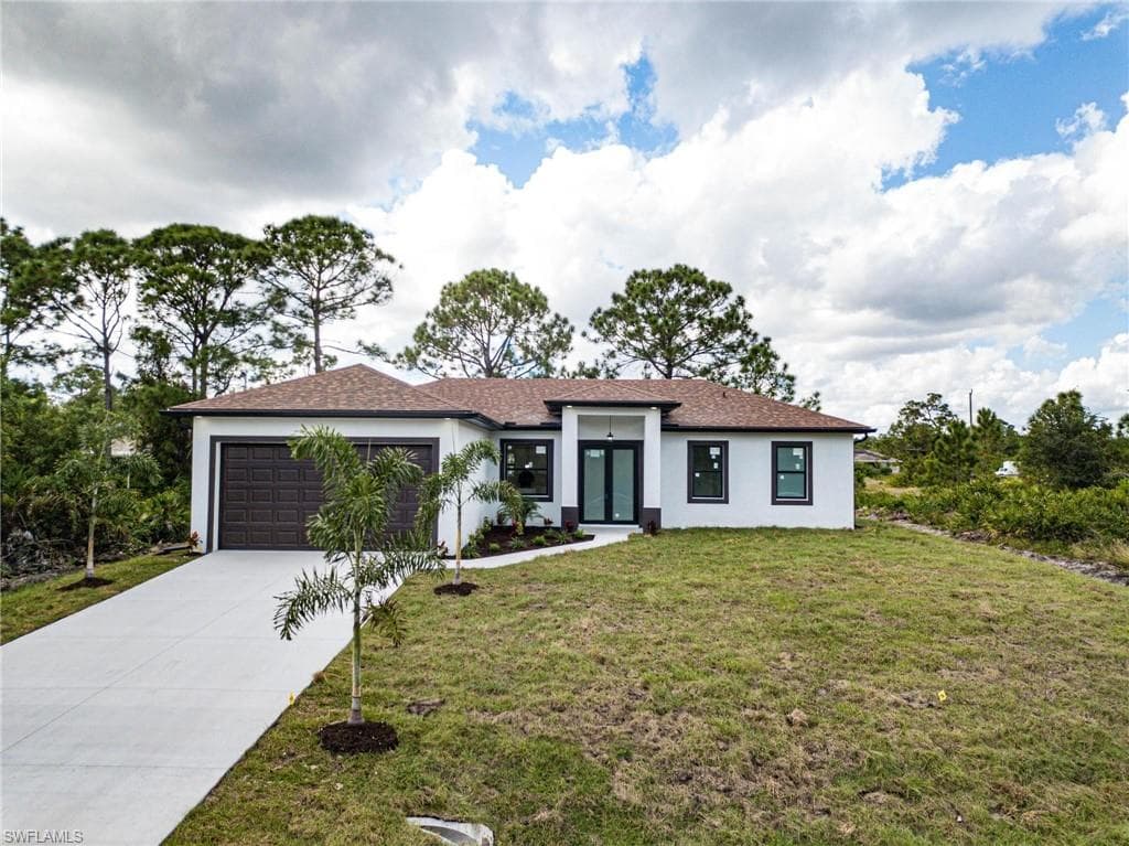 742 Chapman AVE S LEHIGH ACRES, FL 33974