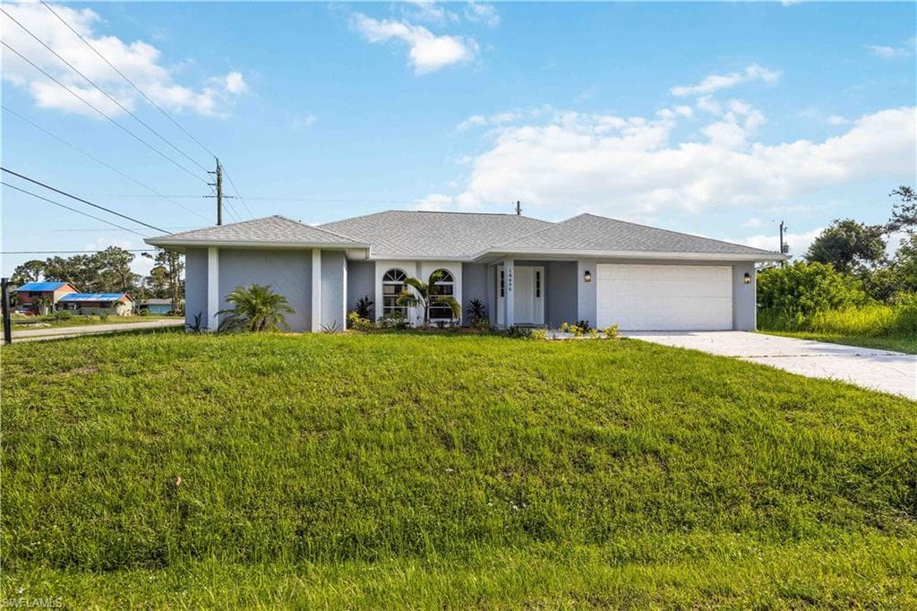 18496 Placid AVE PORT CHARLOTTE, FL 33948