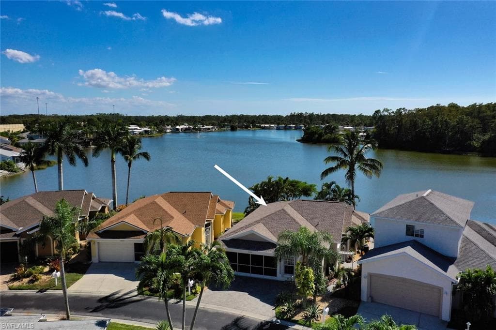 10720 Parrot Cove CIR ESTERO, FL 33928