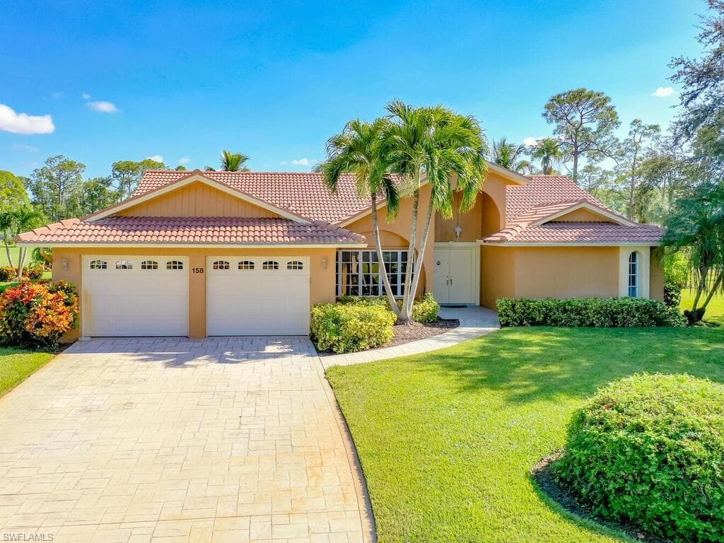 158 Palmetto Dunes CIR NAPLES, FL 34113