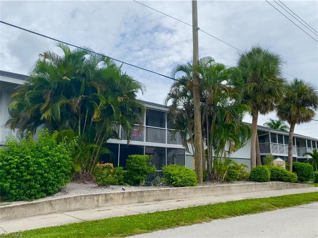 1849 Maravilla AVE A15 FORT MYERS, FL 33901