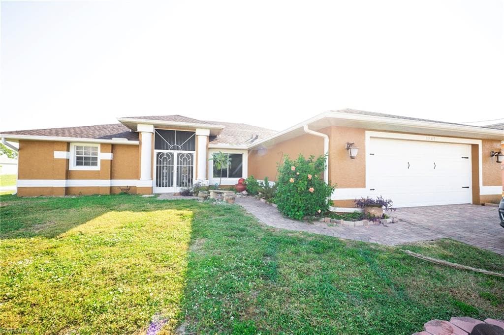 1545 El Dorado BLVD N CAPE CORAL, FL 33993