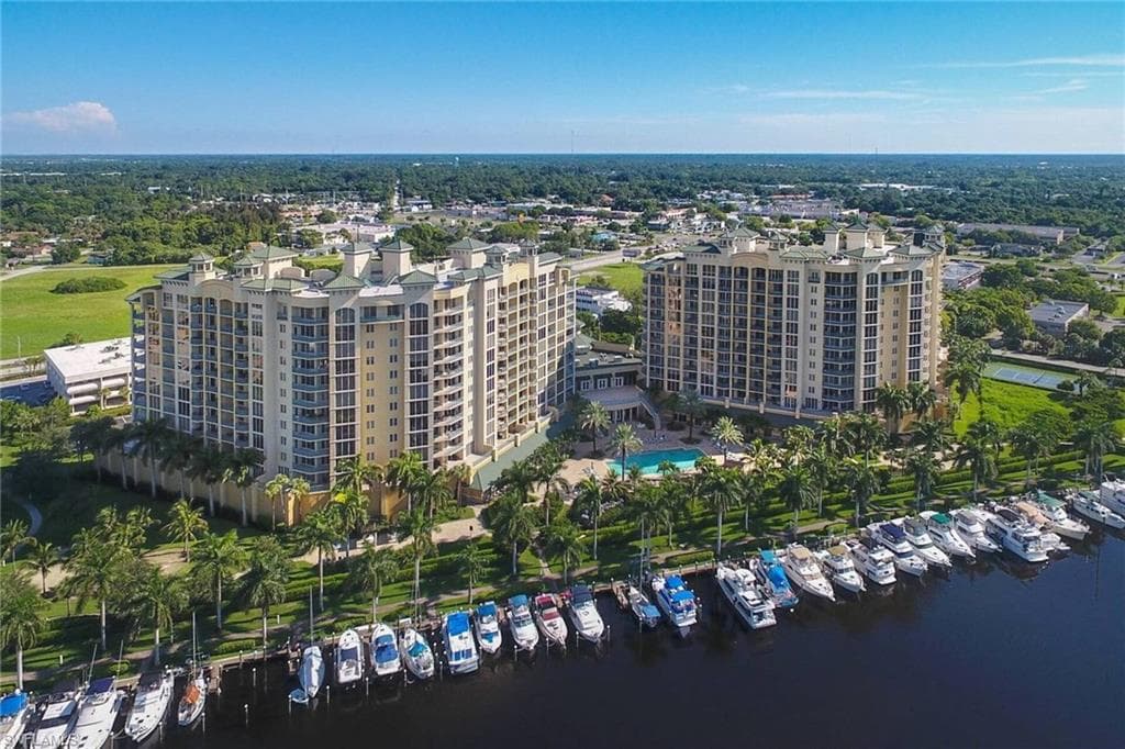 3426 Hancock Bridge PKWY PH05 NORTH FORT MYERS, FL 33903