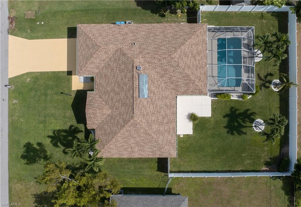 1514 NE 1st ST CAPE CORAL, FL 33909