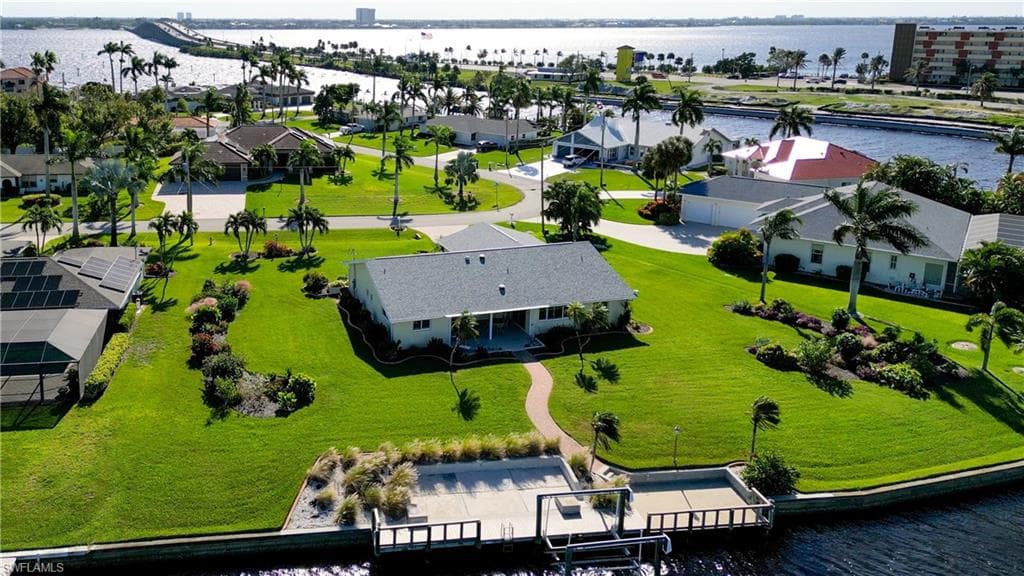 4644 SE 20th AVE CAPE CORAL, FL 33904