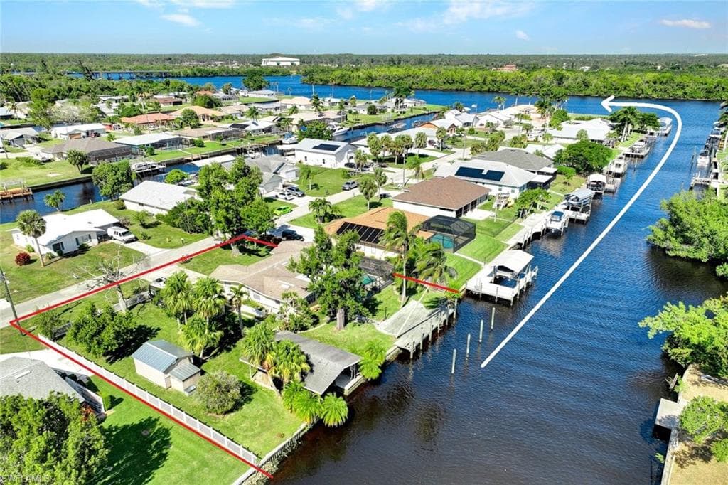 2232 Isle Of Pines AVE FORT MYERS, FL 33905