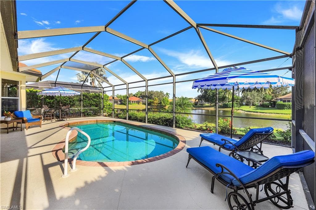 6948 Amen Corner CT NAPLES, FL 34113