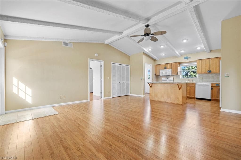 560 Piedmont RD SANIBEL, FL 33957