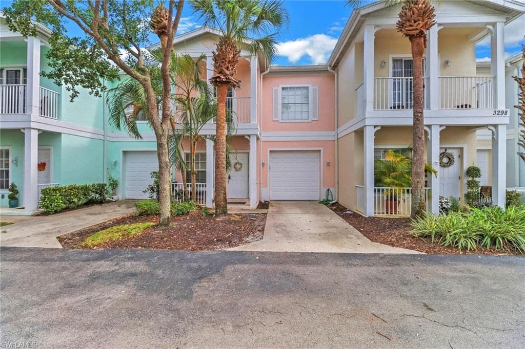 3298 Megan LN 4 NAPLES, FL 34109