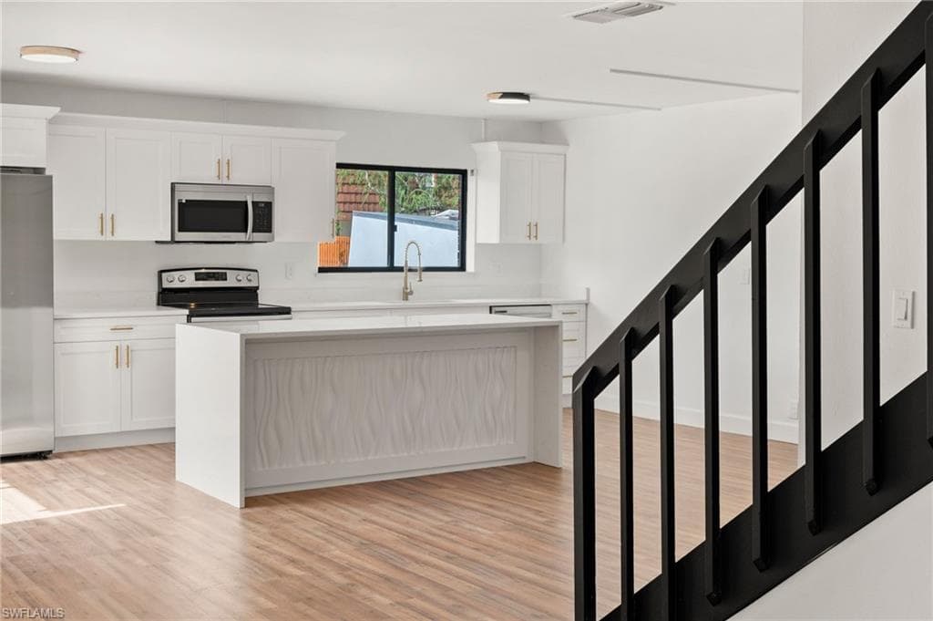 1460 Park Shore CIR 1 FORT MYERS, FL 33901