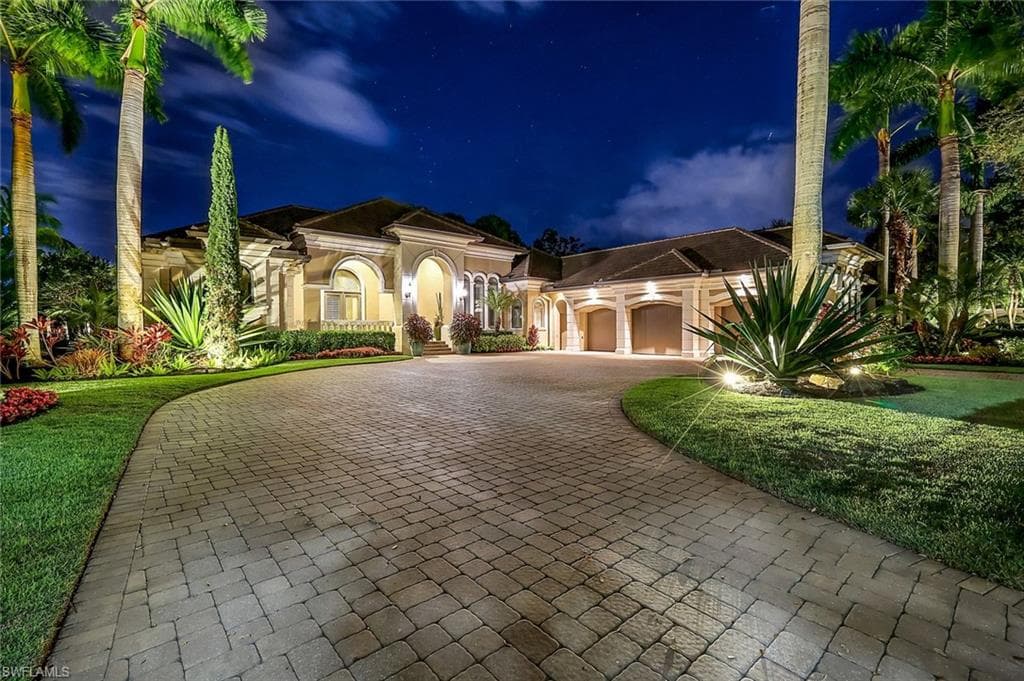 15813 Savona WAY NAPLES, FL 34110