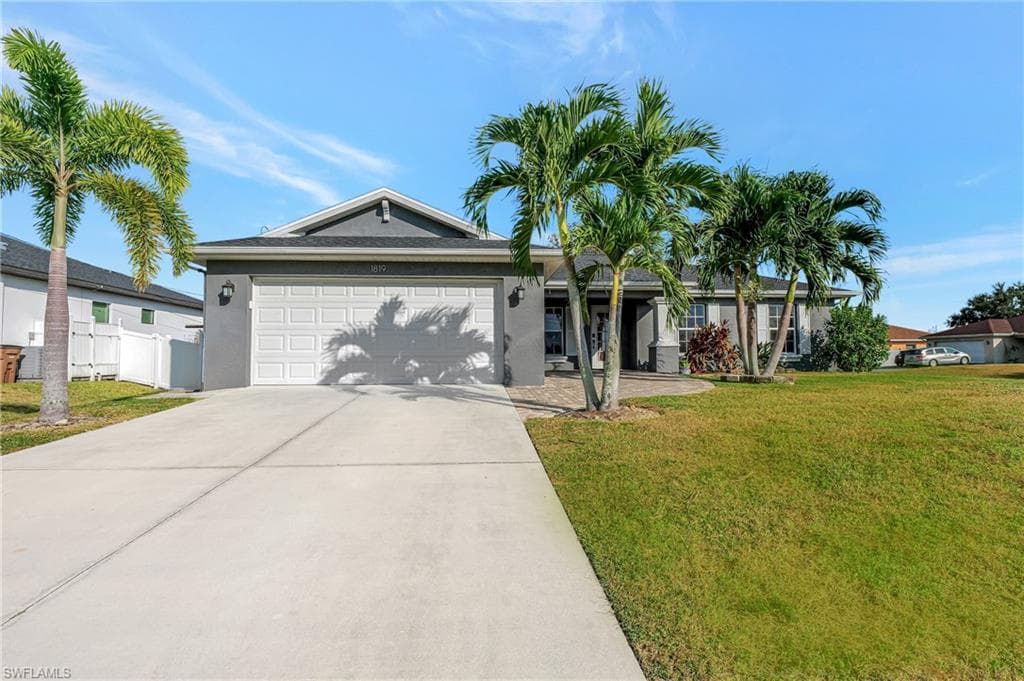 1819 19th AVE CAPE CORAL, FL 33909