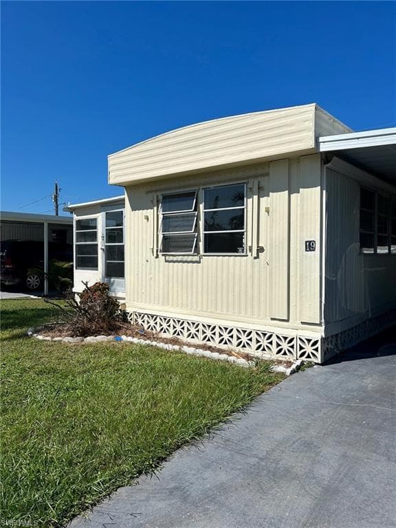 19 Garden DR FORT MYERS, FL 33908