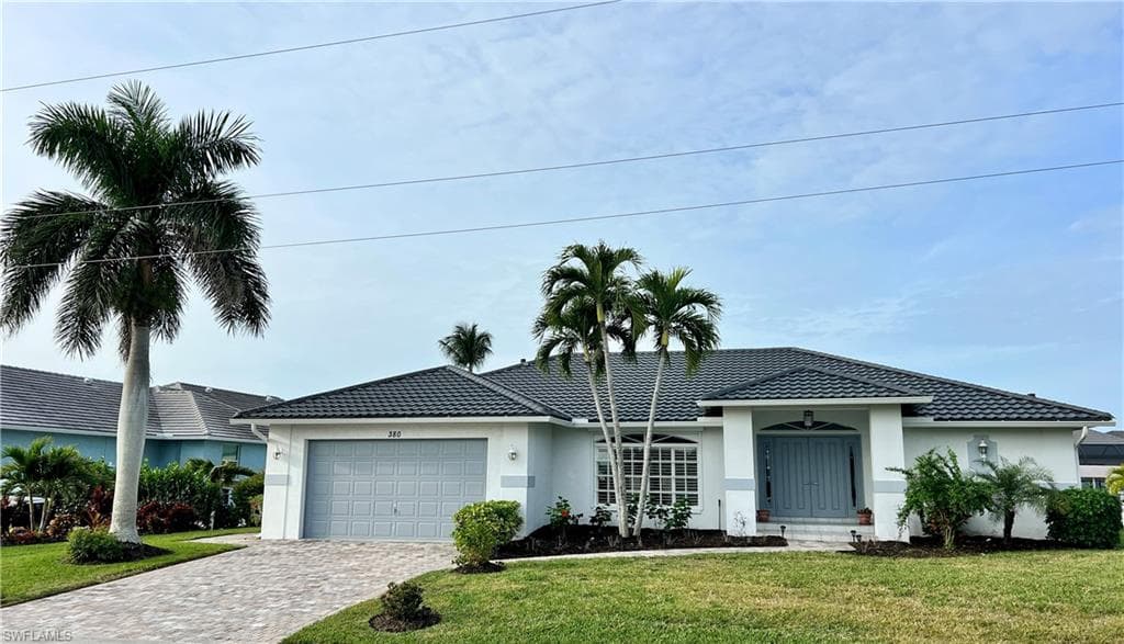 380 Marquesas CT MARCO ISLAND, FL 34145